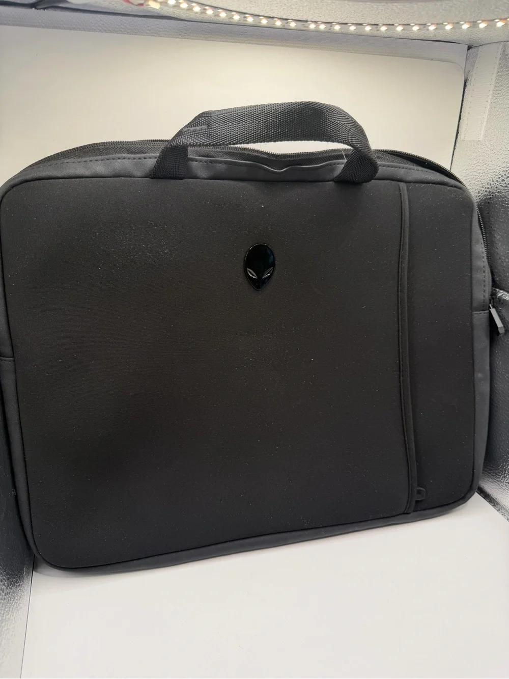 Alienware Black Neoprene Laptop Carrying Case Sleeve Briefcase 15” 17”